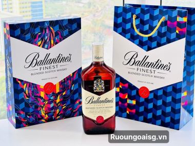 Ballantine's Finest - Hộp Quà Tết 2024