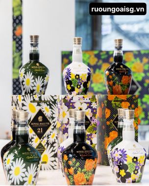 Rượu Whisky Royal Salute 21 Year Old Richard Quinn Trăm Hoa Phiên Bản Hộp Quà Tết Chivas 2024