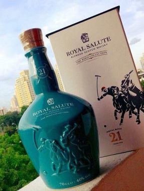Chivas 21 Năm The Polo Edition (2017)
