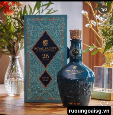 Royal Salute 26 năm - Rượu Chivas 26 năm