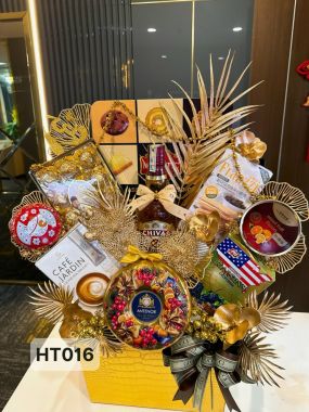 GIỎ QUÀ TẾT BÁNH KEỌ NHẬP 2025 bk25-05 -RƯỢU NGOẠI SG