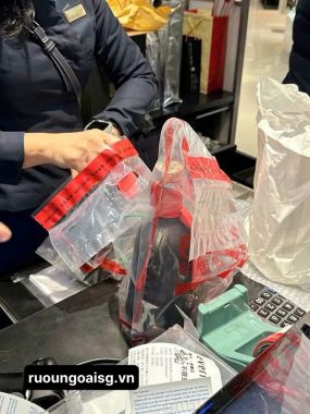 Hennessy XO LIMITED EDITION FROM TAIWAN