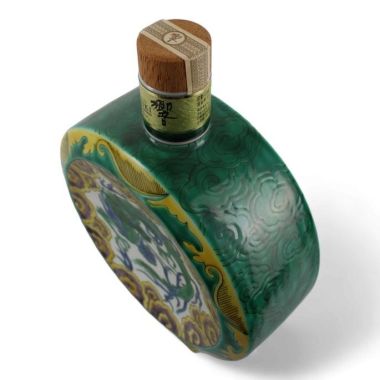 Hibiki 21 Year Old – Dragon Ceramic Limited Edition