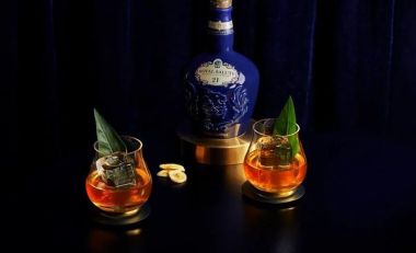 Chivas 21 Năm - Hộp Quà Tết 2024