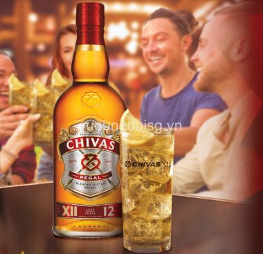 CHIVAS 12 NĂM - HỘP QUÀ TẾT 2023