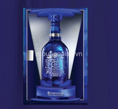 CHIVAS 18 NĂM BLUE - HỘP QUÀ TẾT 2023
