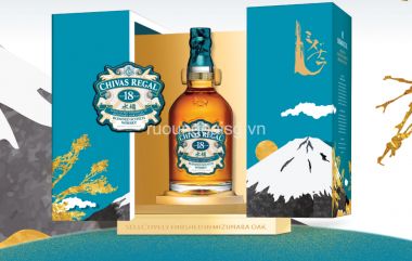 CHIVAS 18 NĂM MIZUNARA - HỘP QUÀ TẾT 2023