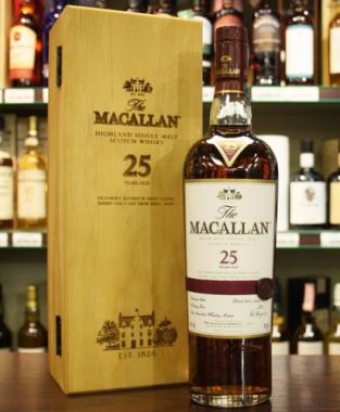 Macallan 25 Năm Sherry Oak