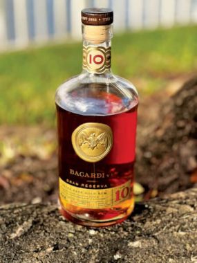 RƯỢU RUM BACARDI 10 NĂM - GRAN RESERVA DIEZ