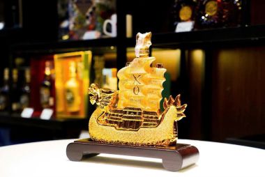Rượu Thuyền Rồng Brandy XO Dragon Boat
