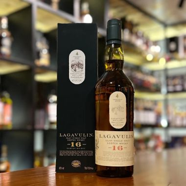 RƯỢU LAGAVULIN 16 NĂM