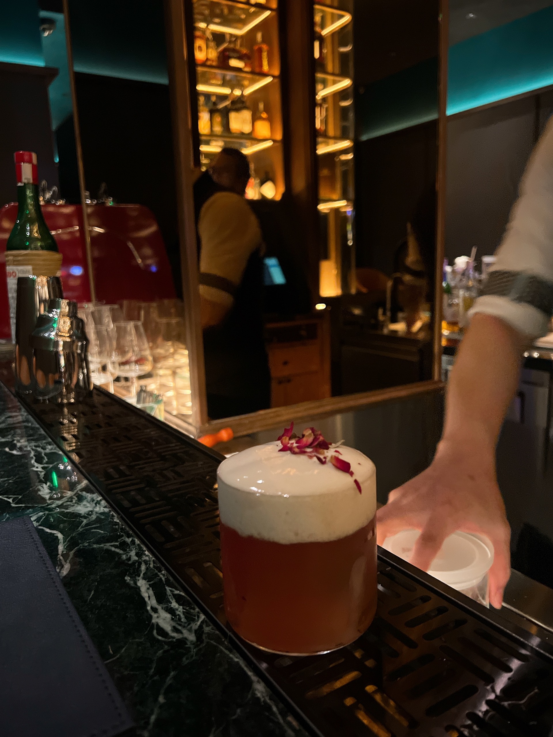 Bar Whiskey Lane: Điểm Đến Lý Tưởng Cho Tín Đồ Rượu Whisky