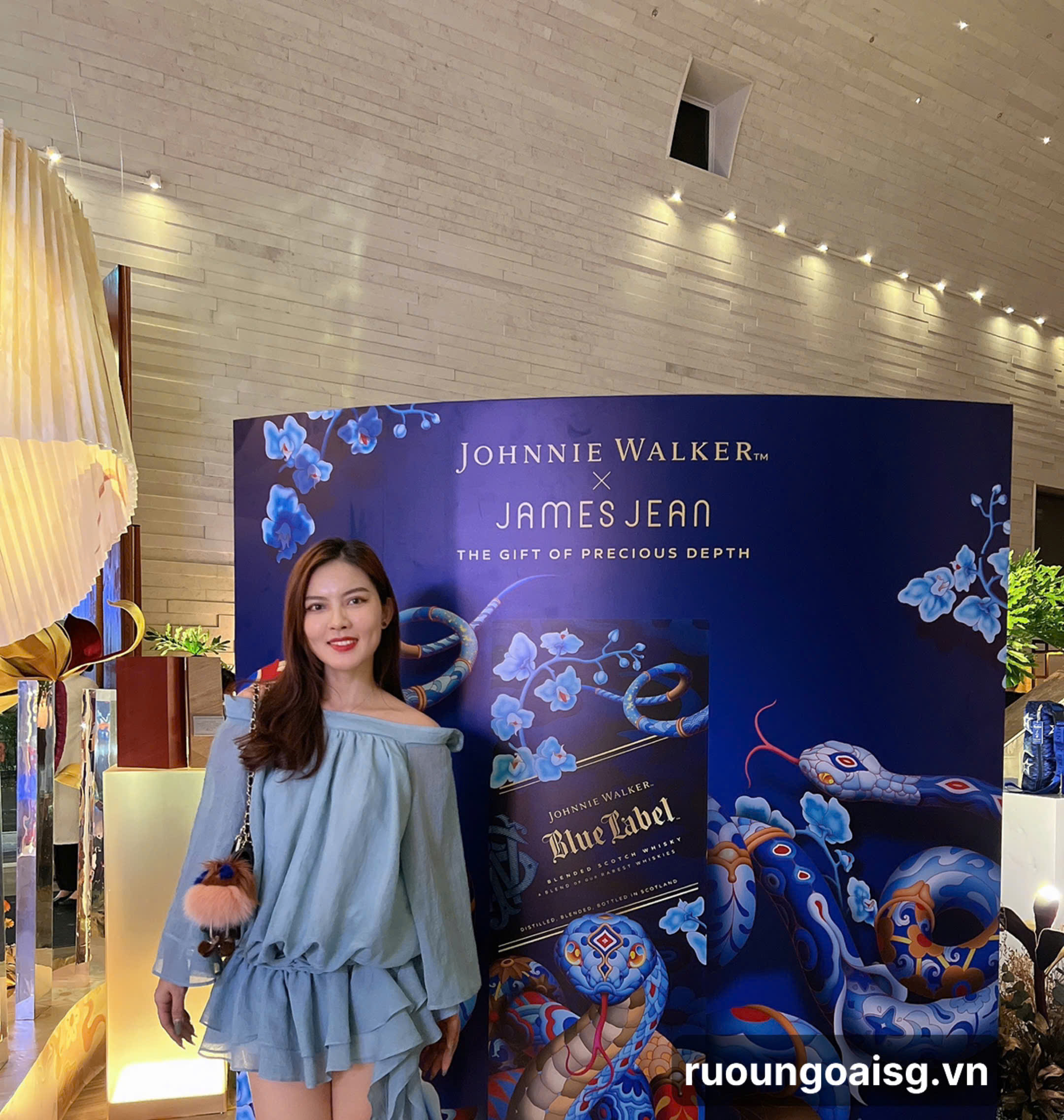 Johnnie Walker ra mắt bộ sưu tập tết 2025