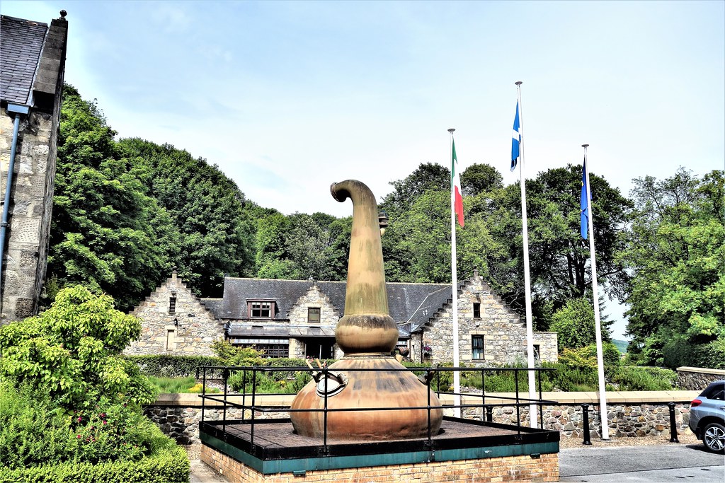 THE GLEN GRANT SPEYSIDE