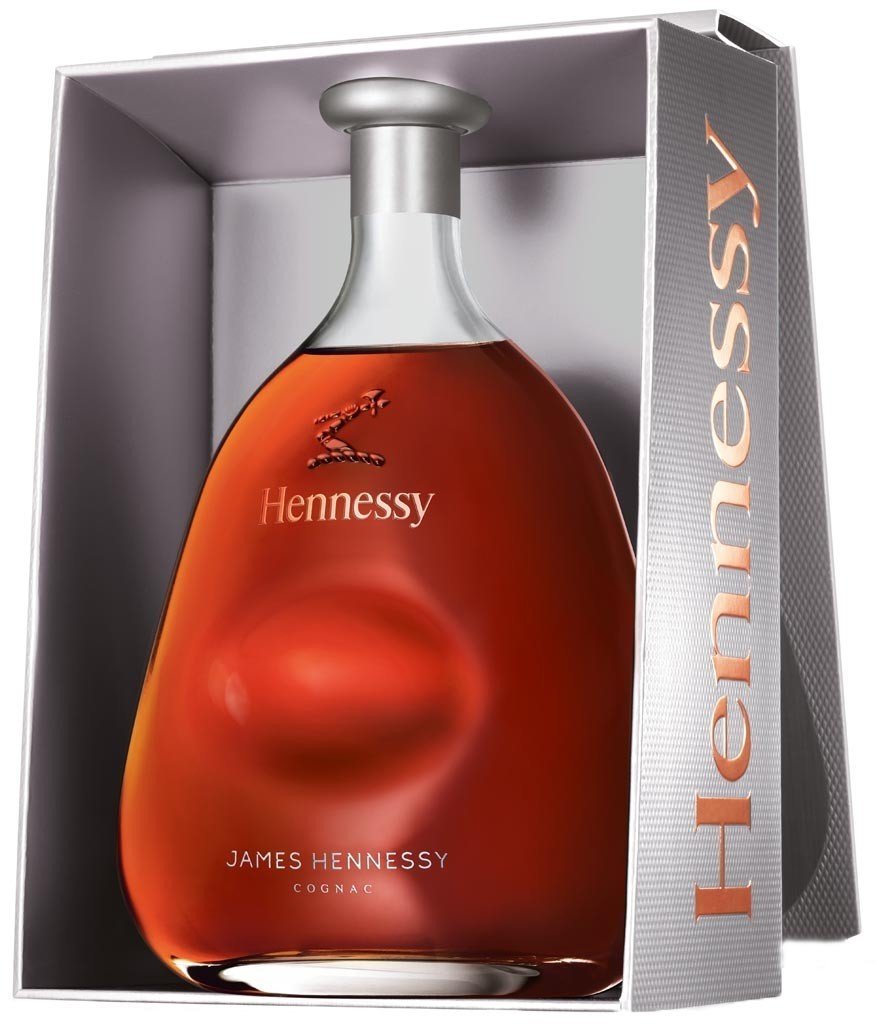 THƯỞNG THỨC RƯỢU COGNAC NHƯ MỘT CHUY&Ecirc;N GIA