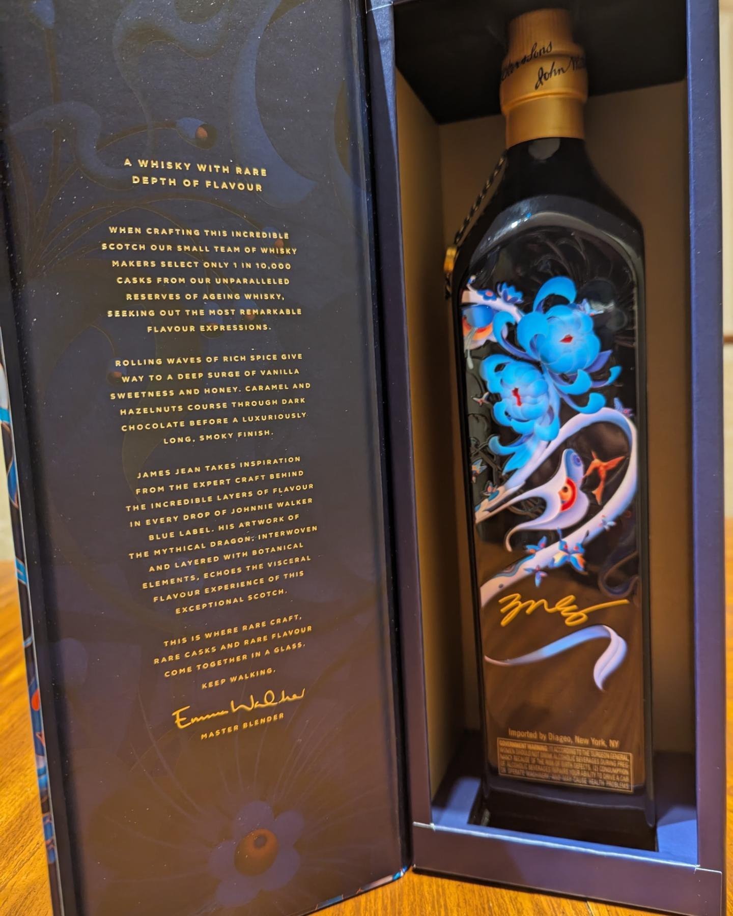 Johnnie Walker Blue Label - James Jean - JW Blue Label Year Of The Wood Dragon X James Jean