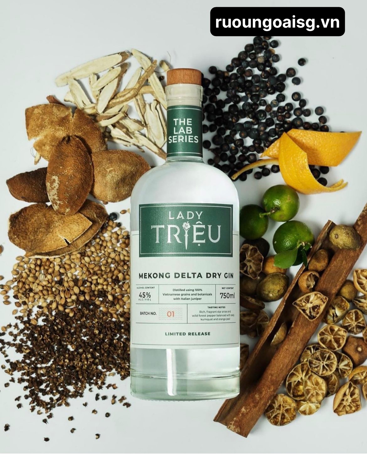 LADY TRIEU - MEKONG DELTA DRY GIN