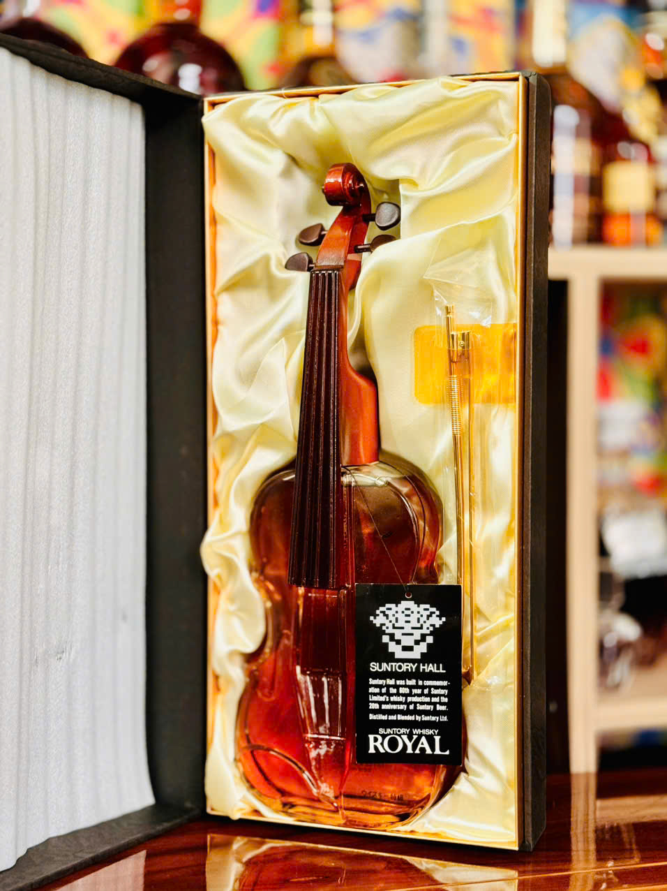Đàn violin Suntory VSOP 70cl