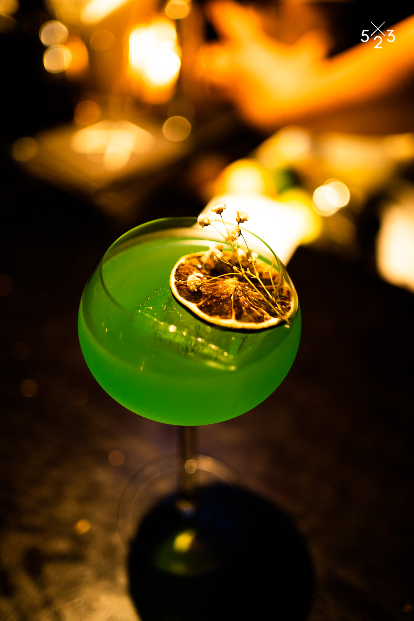 BAR &ndash; NƠI CH&Agrave;O Đ&Oacute;N NHỮNG KẺ C&Ocirc; ĐỘC, TH&Iacute;CH HO&Agrave;I NIỆM