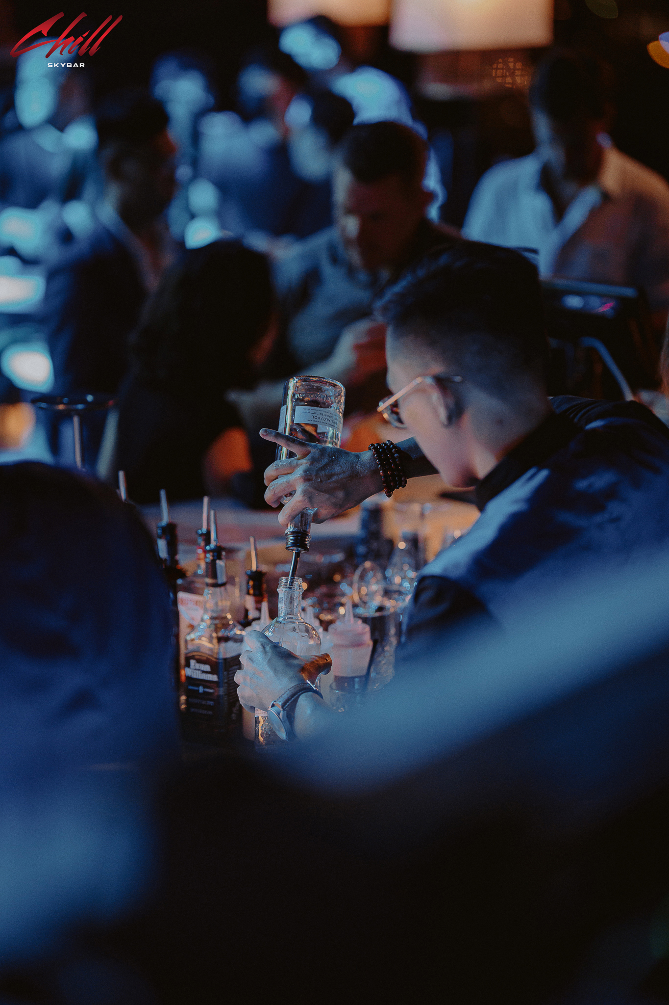 CHILL SKY BAR - AB TOWER, 76A L&Ecirc; LAI, QUẬN 1, TPHCM