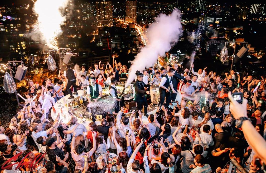 CHILL SKY BAR - AB TOWER, 76A L&Ecirc; LAI, QUẬN 1, TPHCM